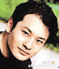 黄晓明个人资料整容前,从青涩少年到魅力熟男，揭秘整容前后的蜕变之路